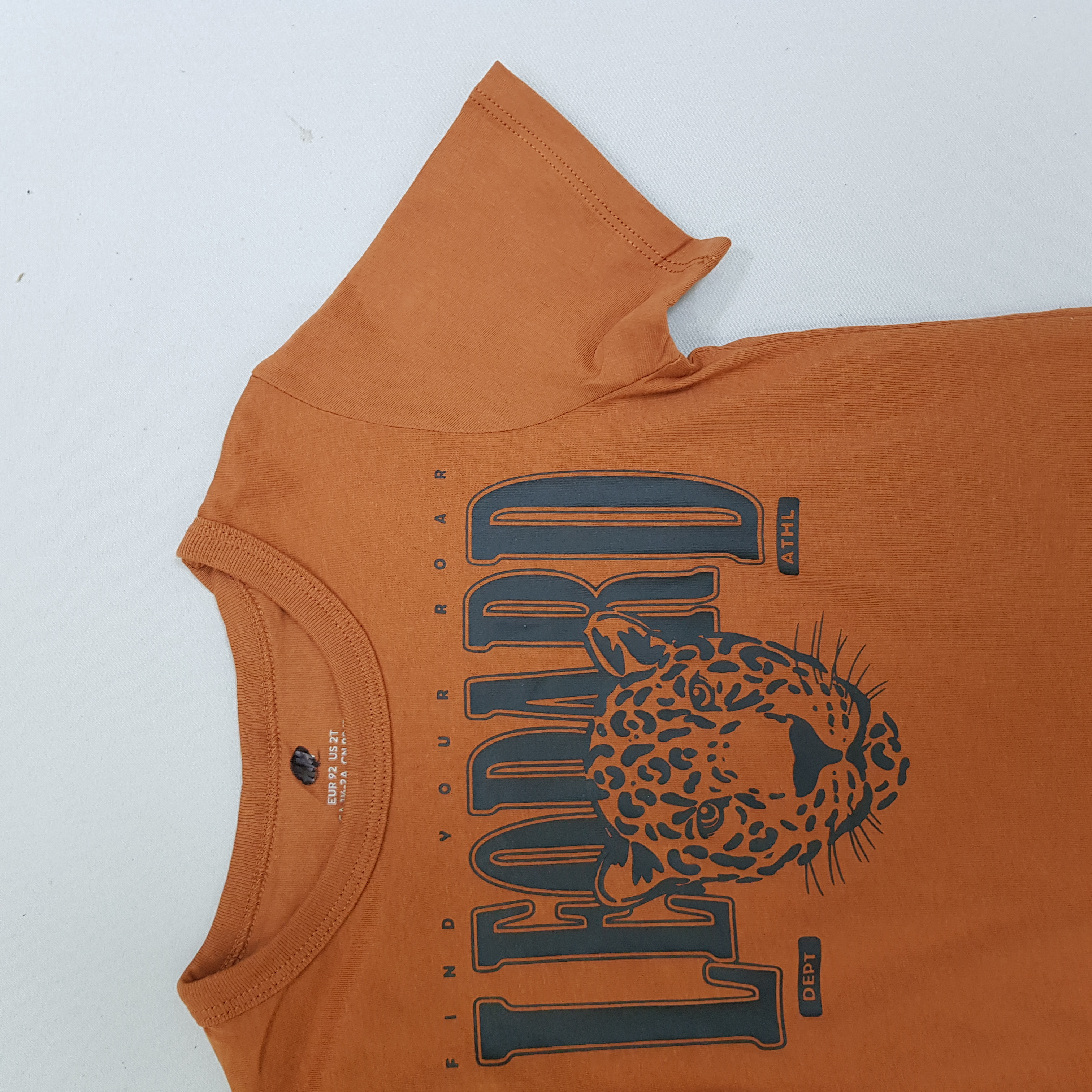 تی شرت پسرانه 31428 سایز 1.5 تا 10 سال کد 3 مارک H&M   *