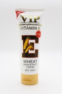 کرم E ویتامین 3 در 1 VIP کد 14170 (viva)