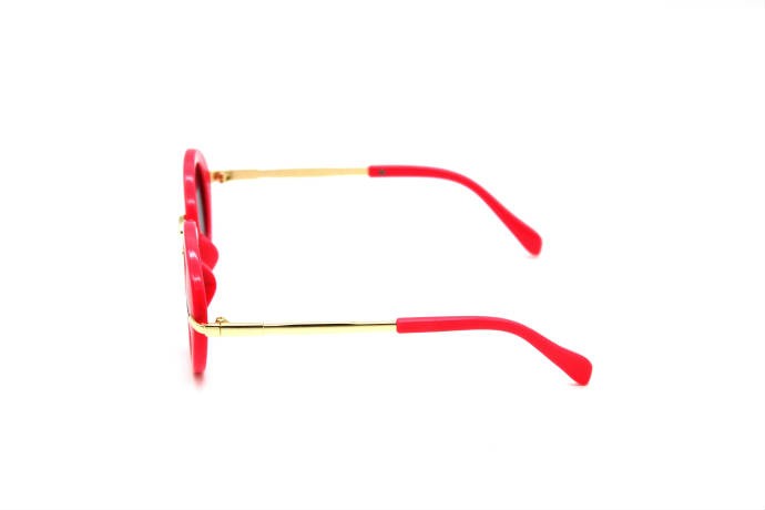 عینک افتابی بچه گانه کد 14606 (VAL)