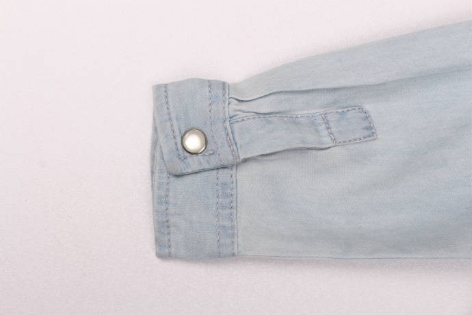 بلوز جینز کاغذی دخترانه 16665 سایز 1 تا 24 ماه مارک KIABI