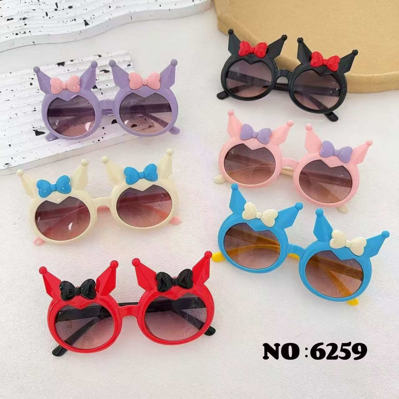 عینک آفتابی بچگانه یو وی ۴۰۰ کد 417865