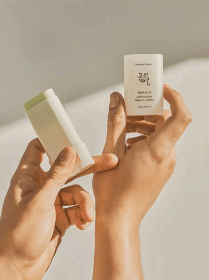 ضد آفتاب استیکی SPF50 بیوتی آف جوسان (18 گرم) کد 2313