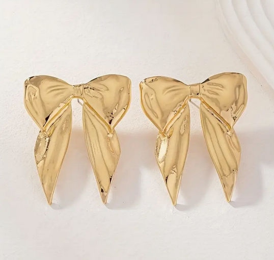گوشواره استیل طرح پاپیون کد 2657