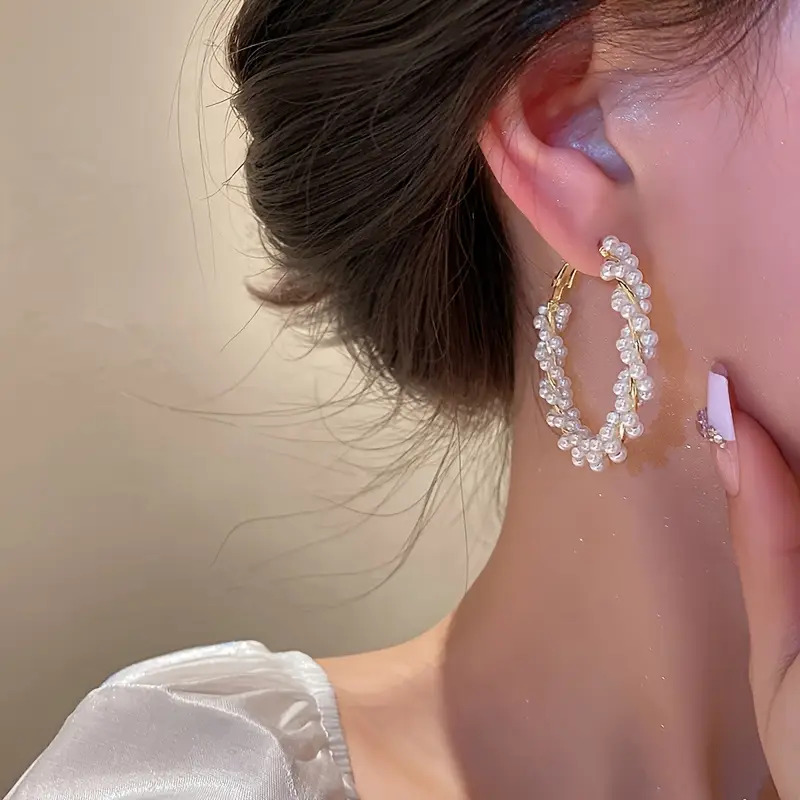 گوشواره زنانه حلقه ای مرواریدی کد 3209