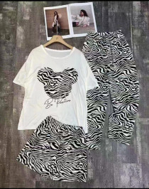 ست سه تیکه زنانه کد 418235