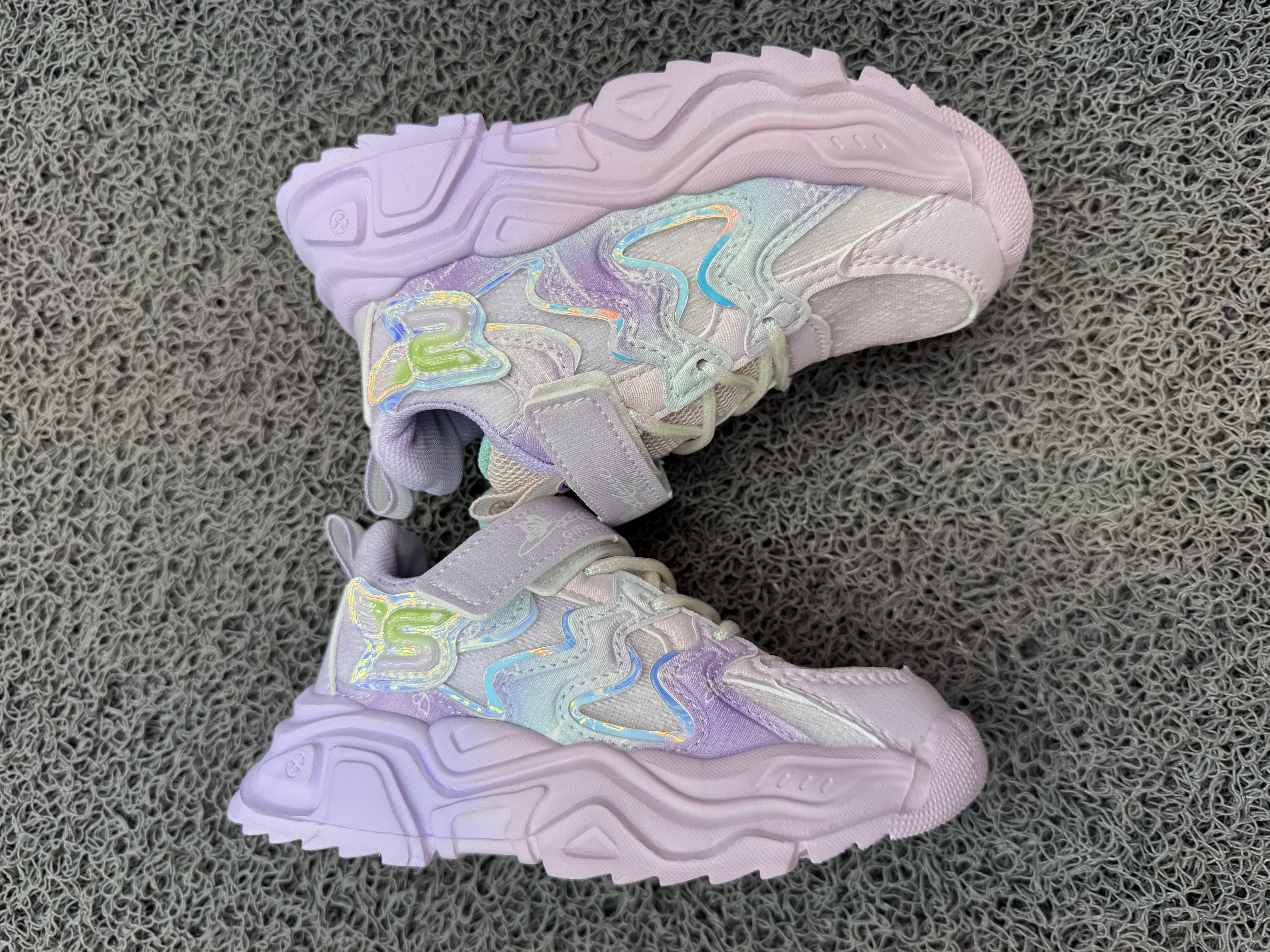 کفش دخترانه مارک Win star سایز 27 تا 31 کد 2094