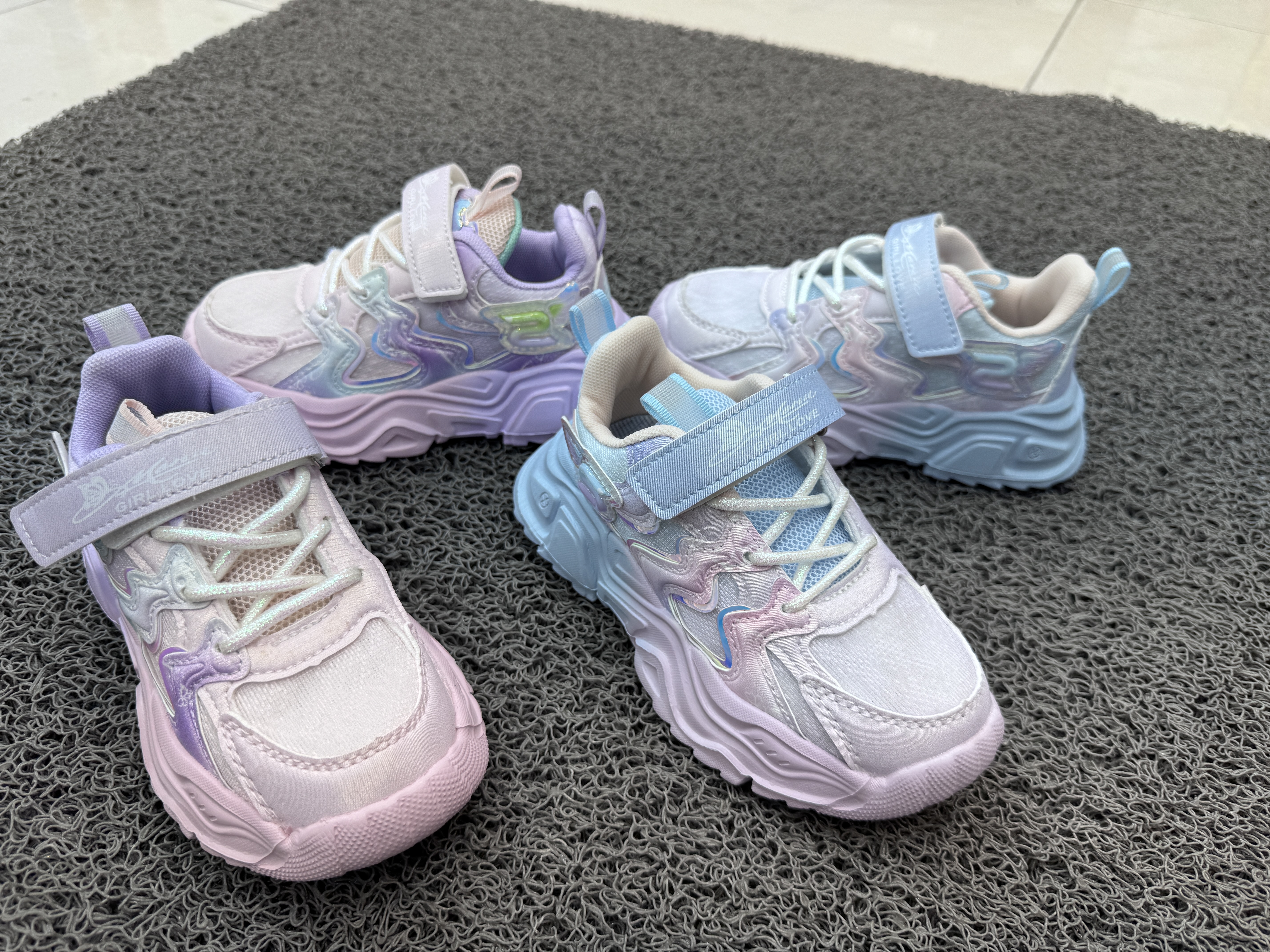 کفش دخترانه مارک Win star سایز 27 تا 31 کد 2094