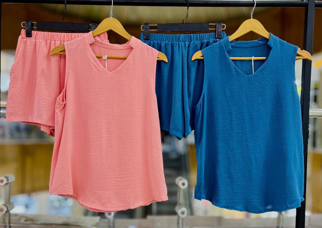 ست دو تیکه بلوز شورتک زنانه مارک shein کد 418642