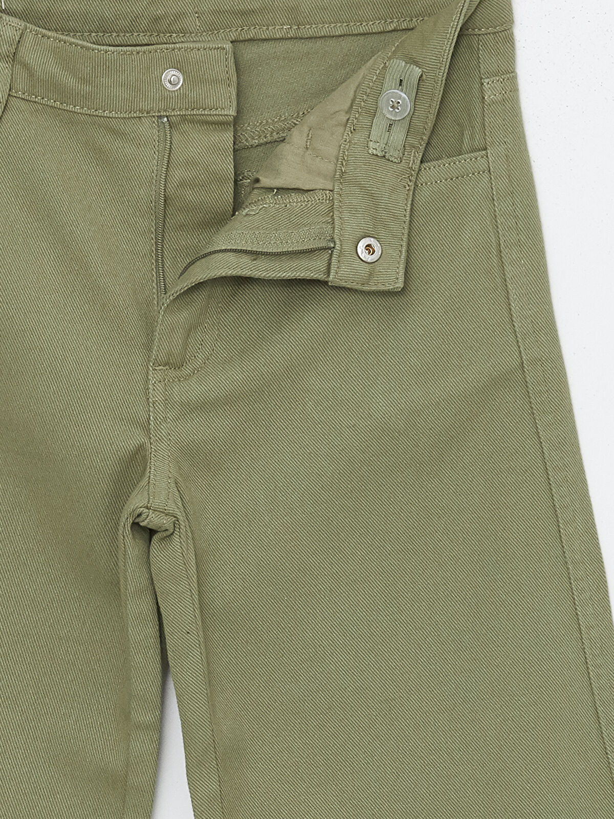 شلوار جینز 29594 سایز 8 تا 14 سال مارک LC Waikiki