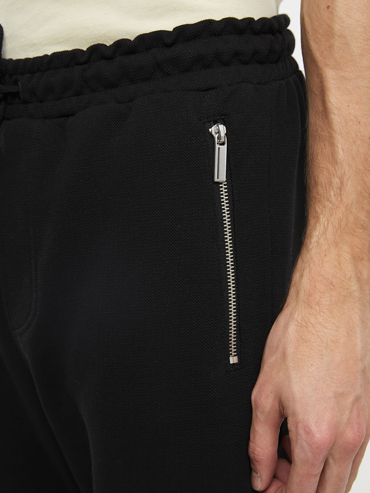 شلوار مردانه 29740 مارک LC WAIKIKI