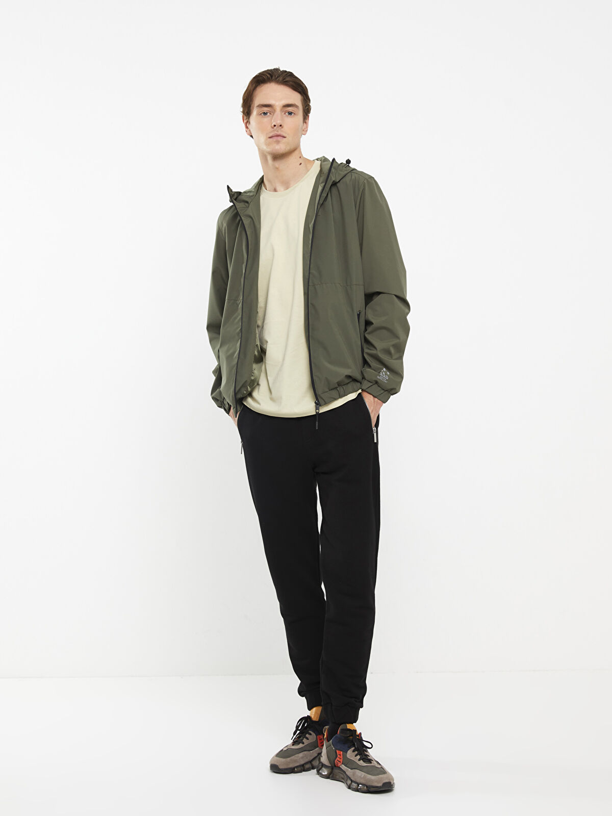 شلوار مردانه 29740 مارک LC WAIKIKI