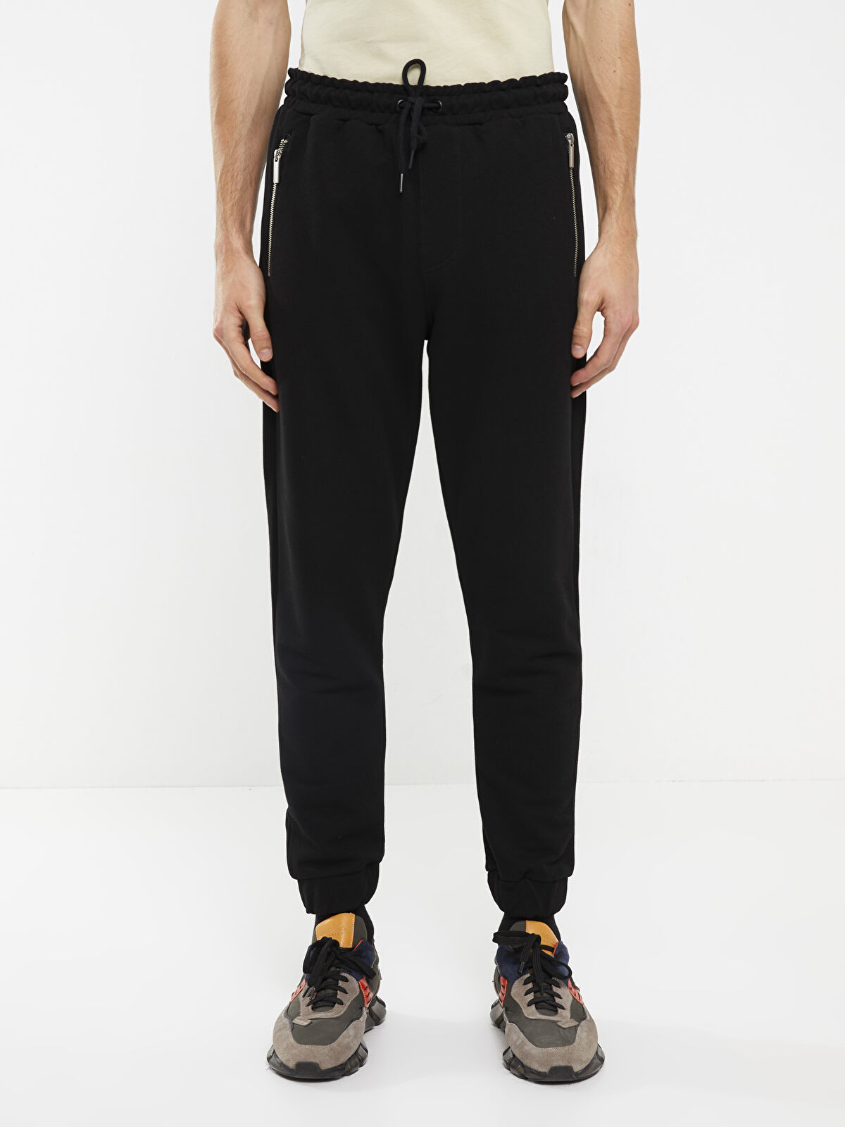 شلوار مردانه 29740 مارک LC WAIKIKI