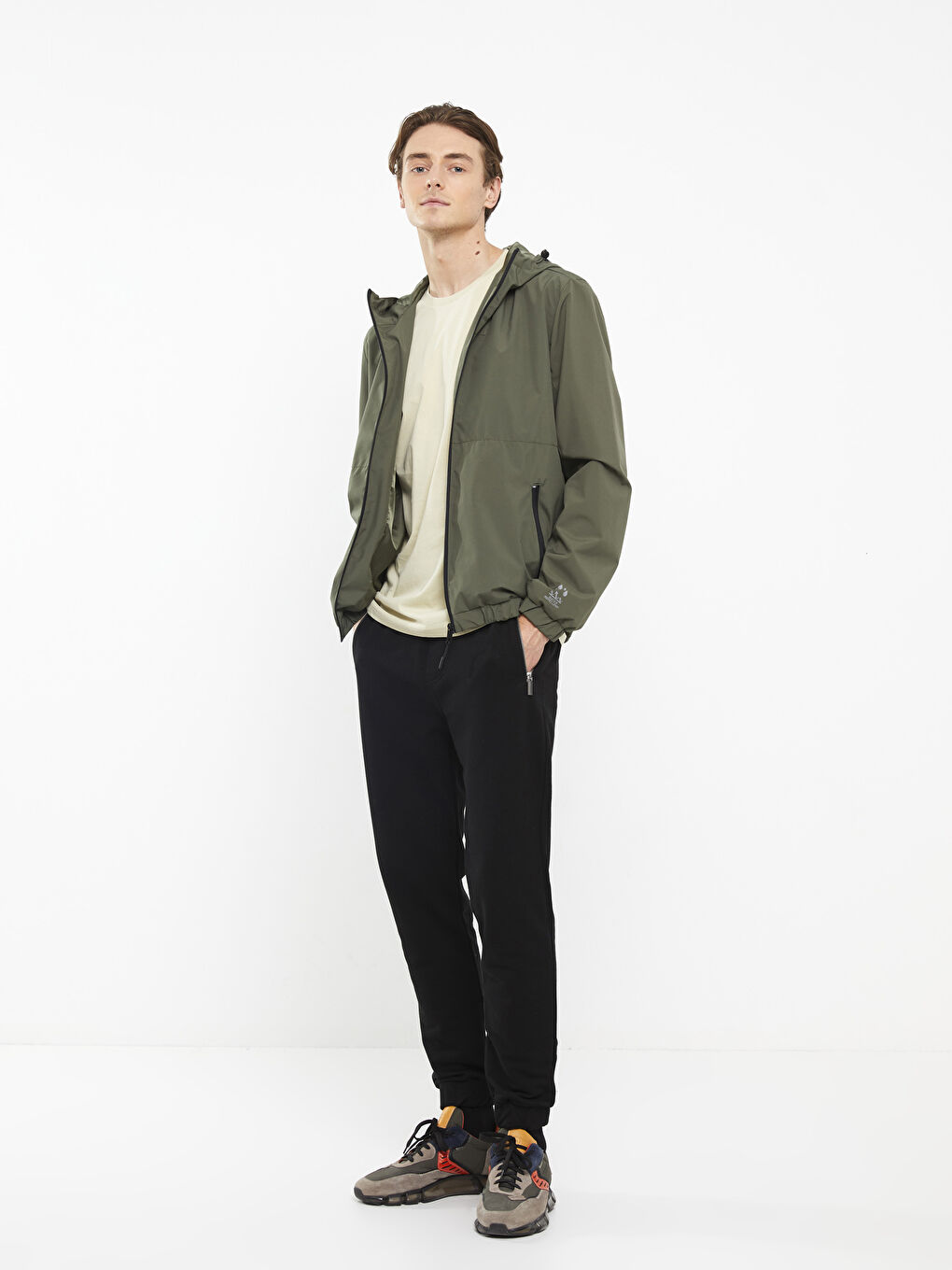 شلوار مردانه 29740 مارک LC WAIKIKI