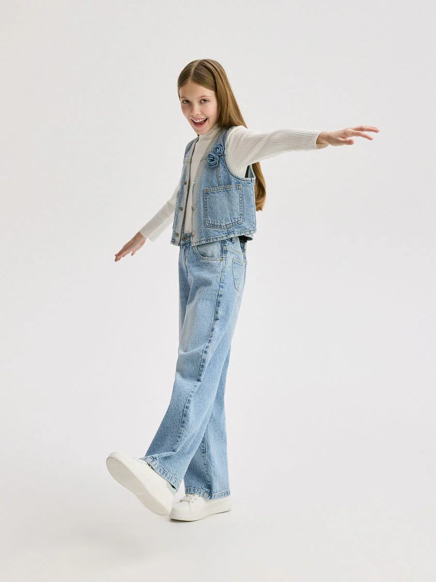 شلوار جینز 30632 سایز 6 تا 15 سال مارک Reserved   *