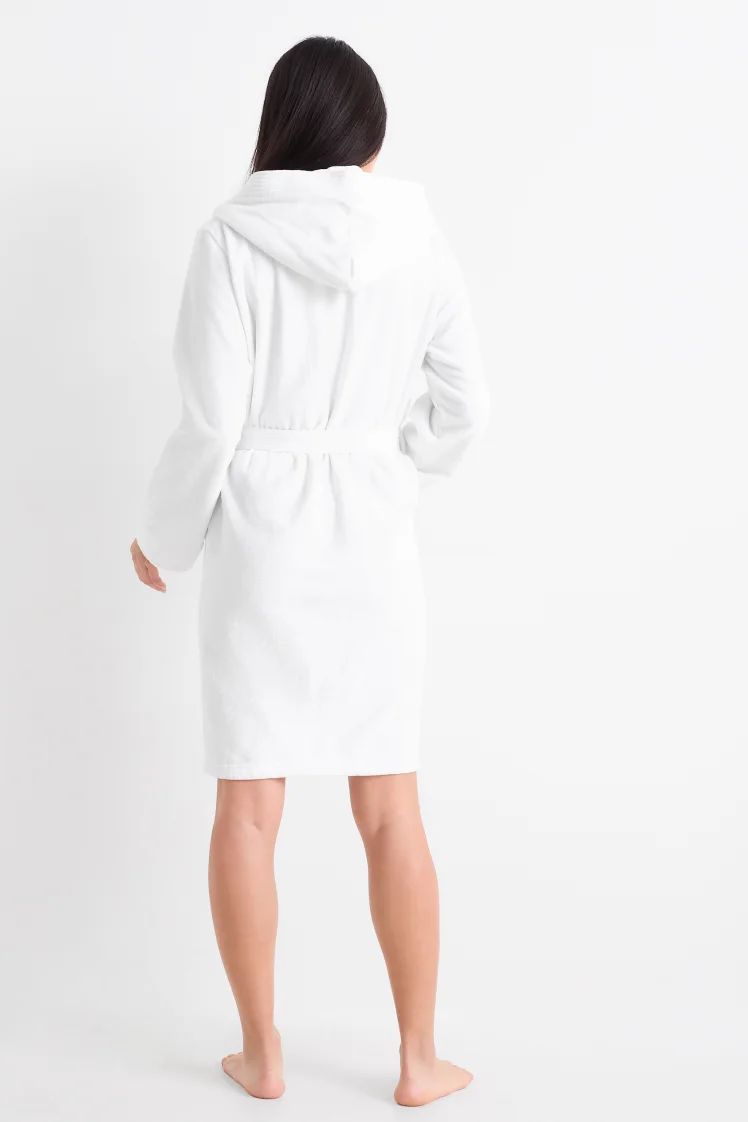 حوله تن پوش 30419 مارک C&A