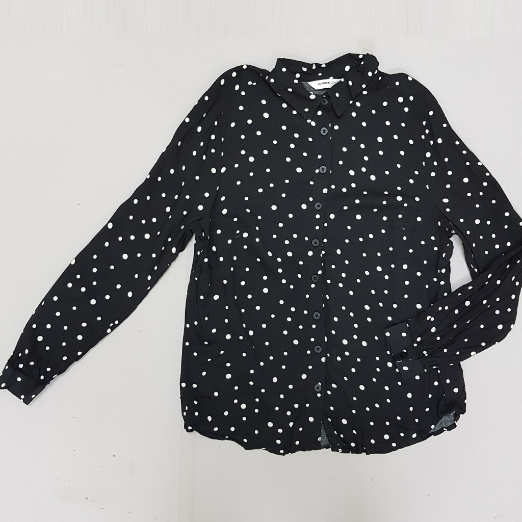 شومیز زنانه 31297 سایز 40 تا 52 مارک LC WAIKIKI