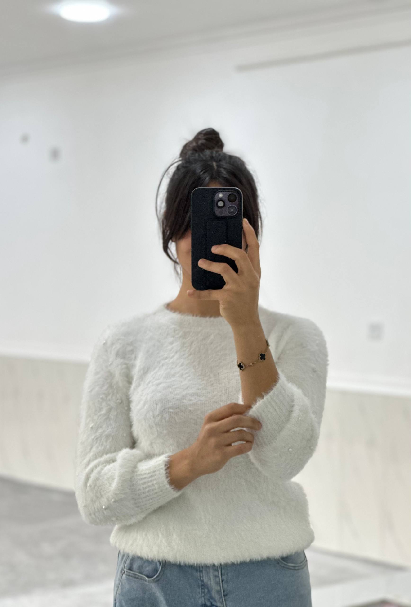 بلوز خز دار زنانه کد 420423