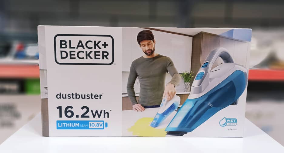 جارو شارزی Black& Decker 800652