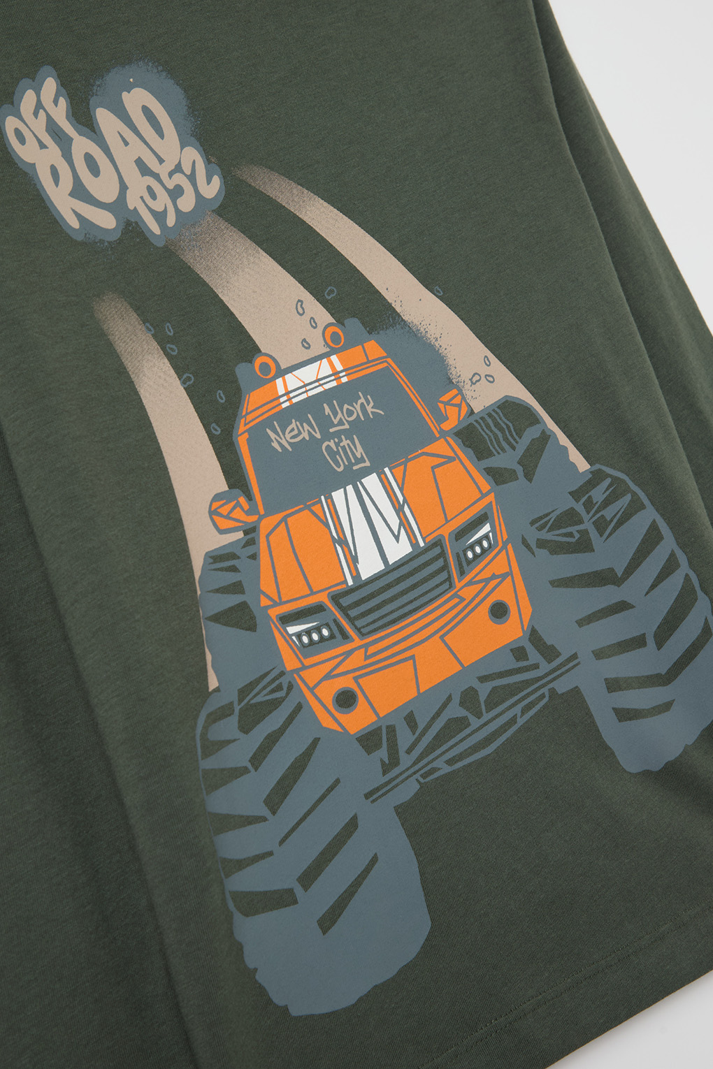 بلوز پسرانه 29227 سایز 3 تا 10 سال کد 21   *