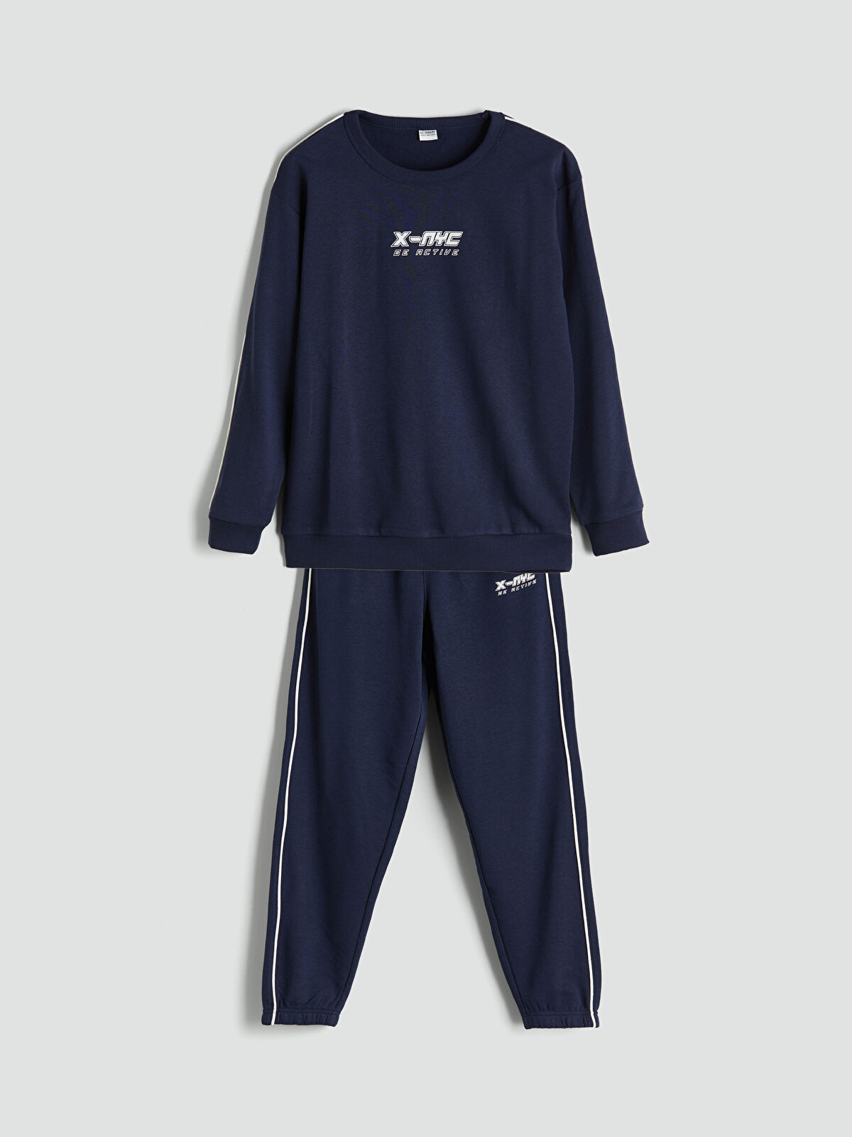 ست سویشرت شلوار پسرانه 29494 سایز 6 تا 11 سال مارک LC WAIKIKI