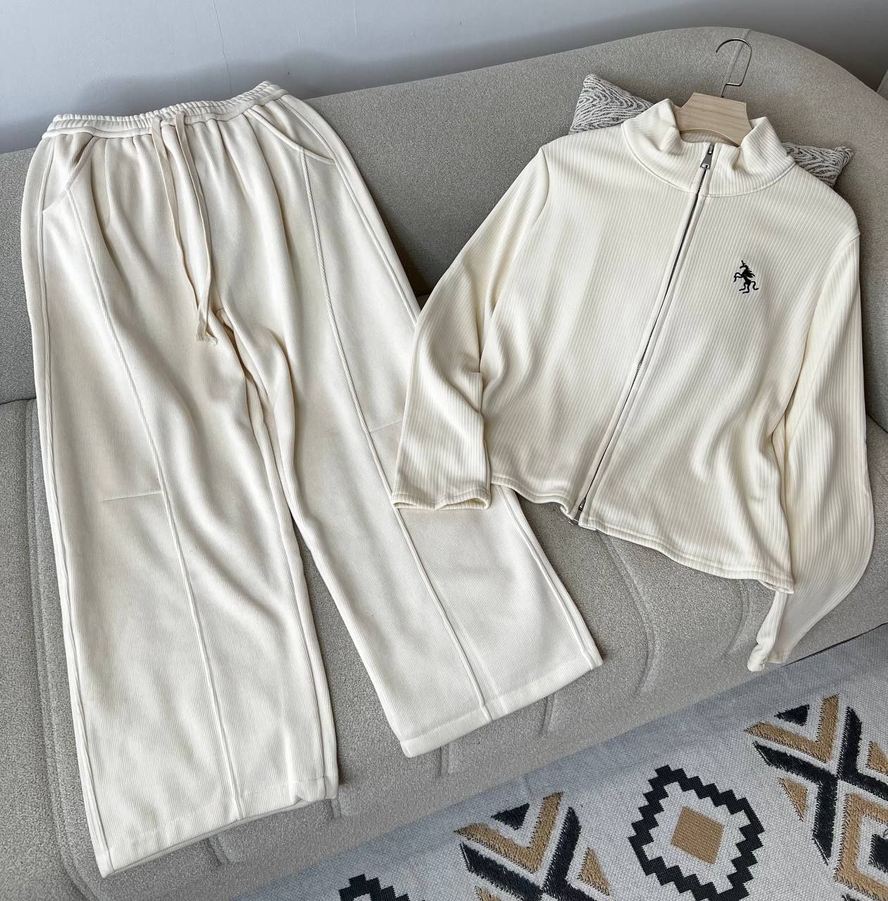 ست سویشرت شلوار کبریتی تو کرک زنانه کد 418811