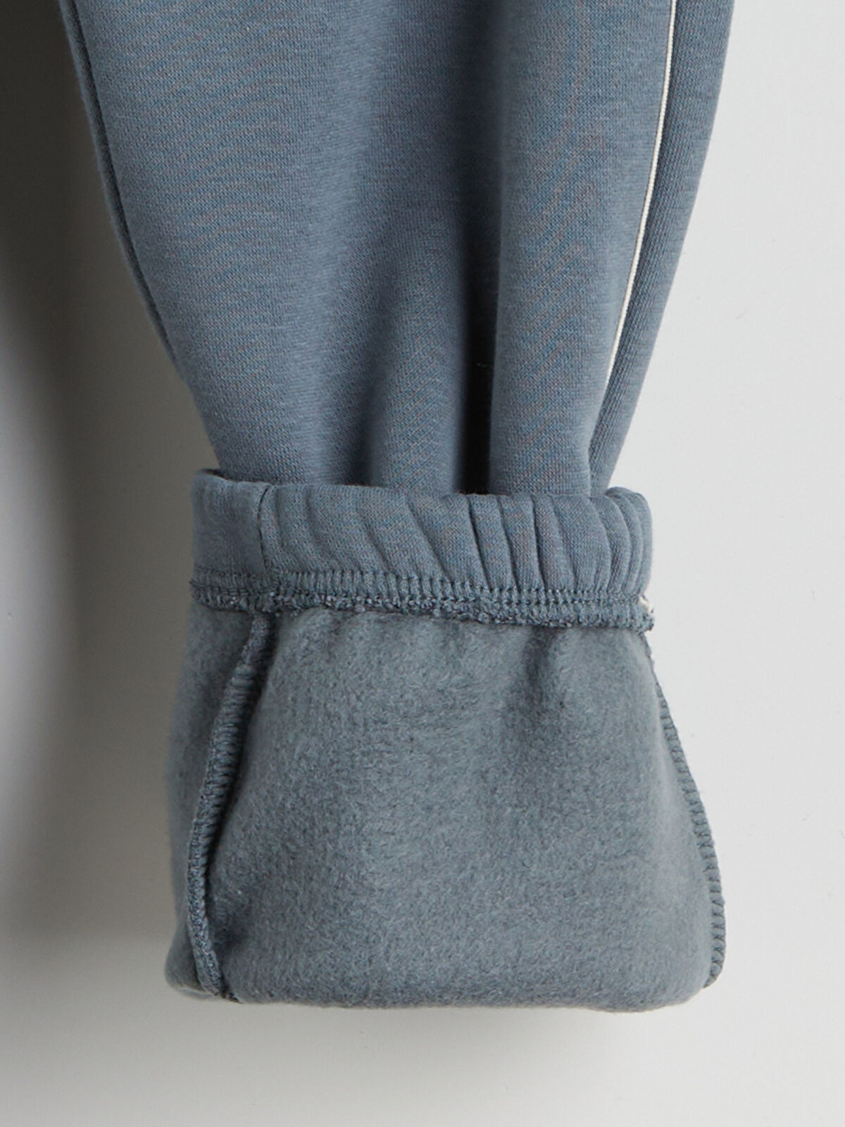 شلوار پسرانه 29777 سایز 7 تا 14 سال مارک LC WAIKIKI   *