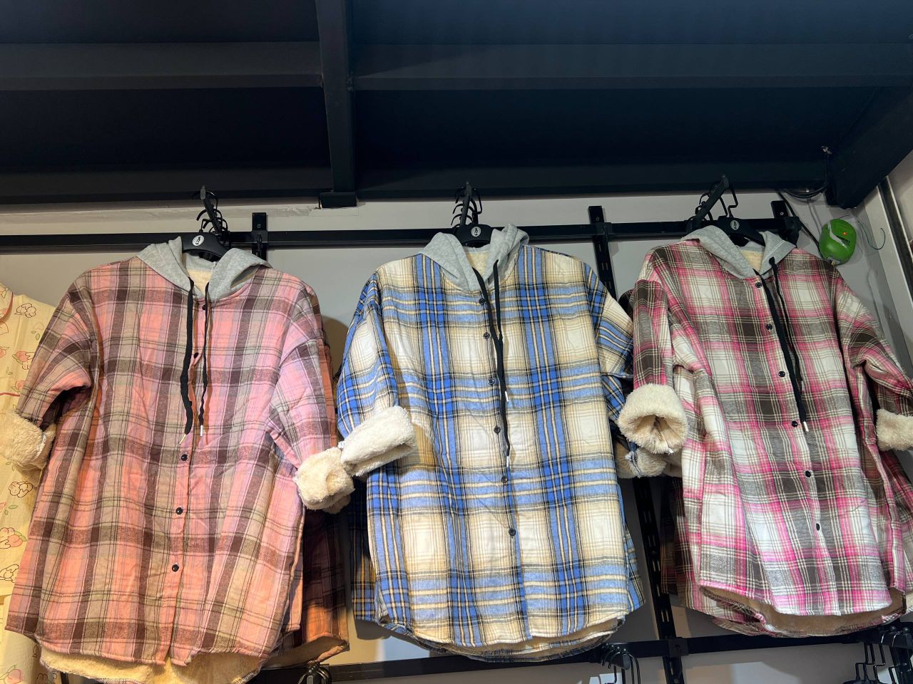 شومیز چهارخونه داخل خز زنانه کد 418838