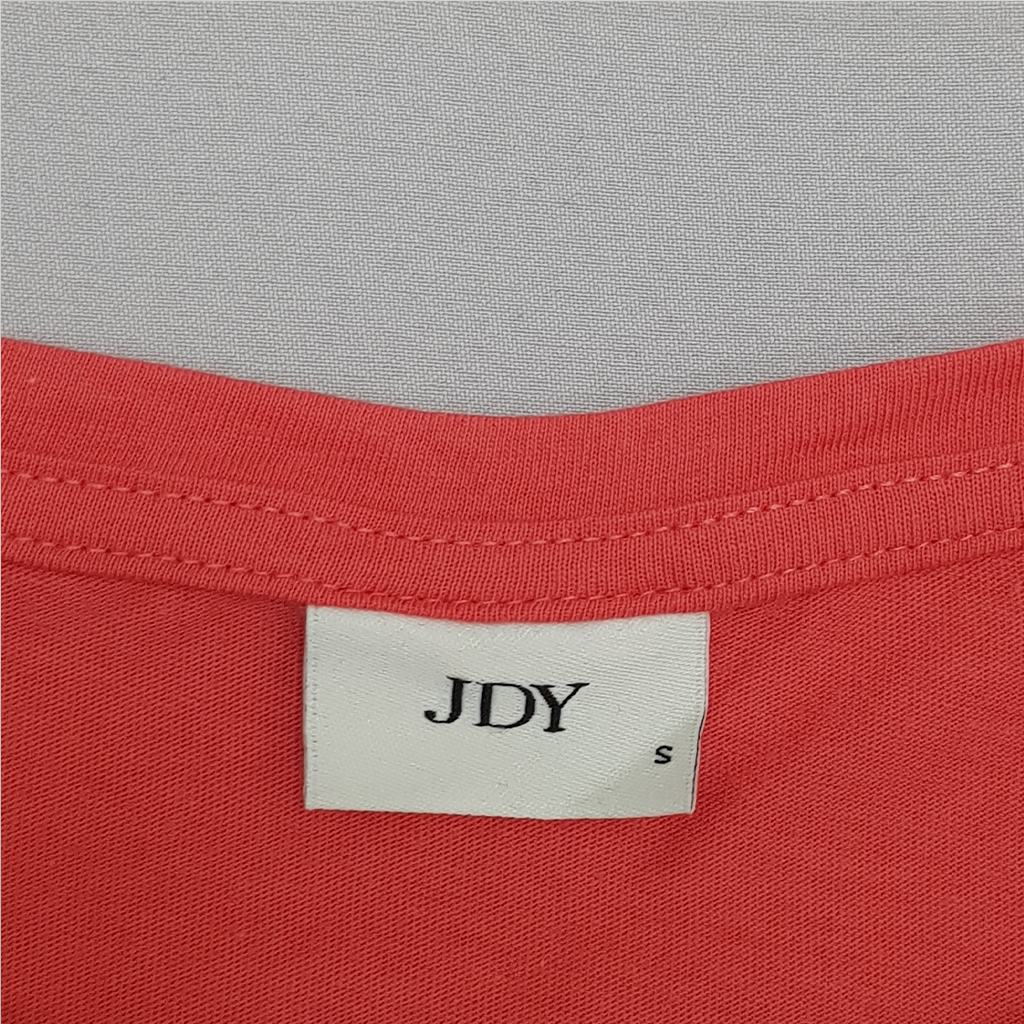 تی شرت زنانه 30395 کد 1 مارک JDY