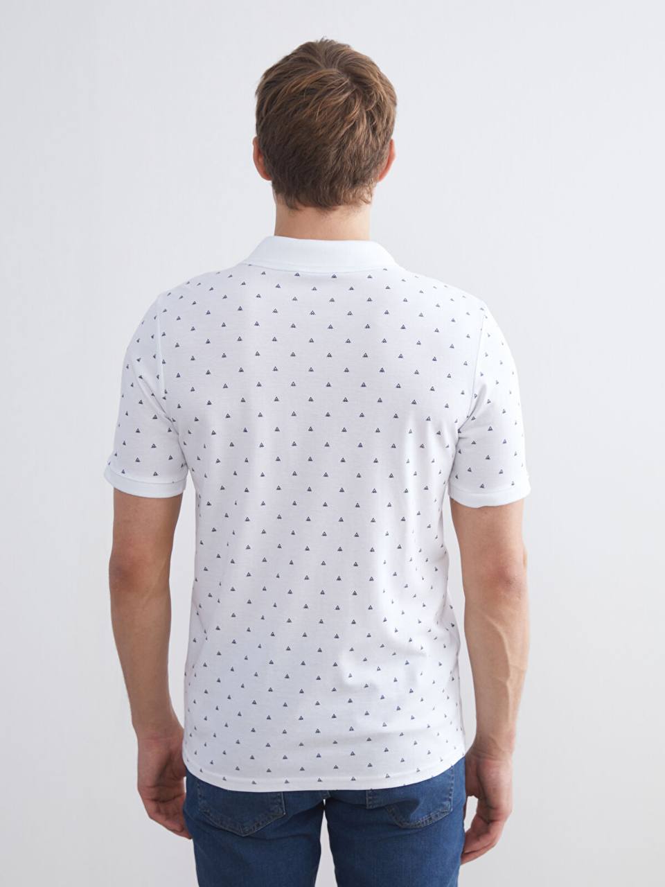 تی شرت یقه دار مردانه 30374 کد 1 مارک LC WAIKIKI