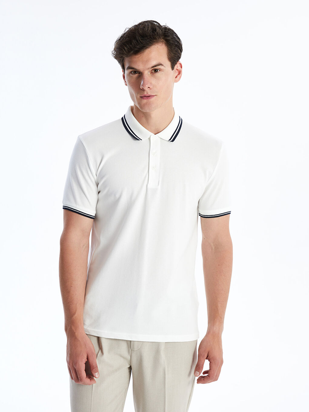 تی شرت یقه دار مردانه 30375مارک lc waikiki